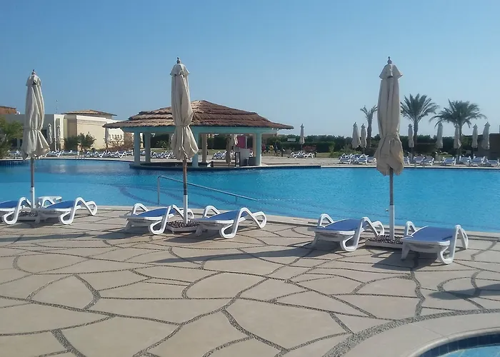 Movenpick Waterpark & Resort Soma Bay