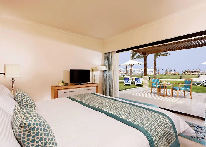 Movenpick Waterpark & Soma Bay