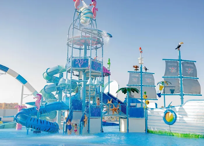 Movenpick Waterpark & Resort Soma Bay