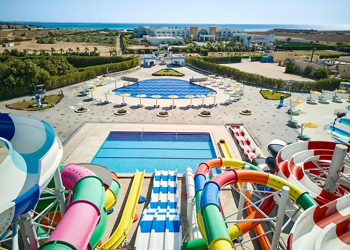 Movenpick Waterpark & Resort Soma Bay