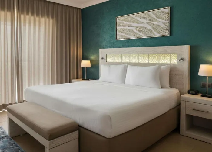 Movenpick Waterpark & 5* Soma Bay