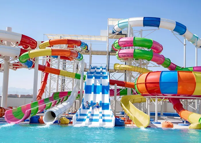 Movenpick Waterpark & Soma Bay