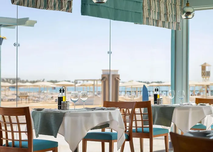 Resort Movenpick Waterpark &